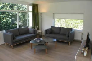 Bungalow nachtegalenstraat 5 cadzand bad woonkamer