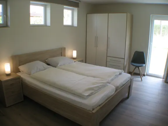 Bungalow nachtegalenstraat 5 cadzand bad master bedroom