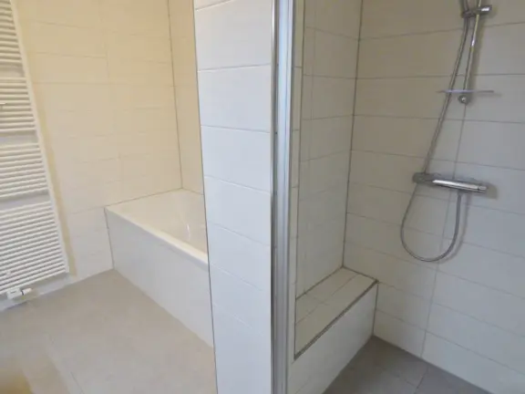 Vakantiehuis villa nausikaa sterntjeslaan 10a cadzand badkamer douche