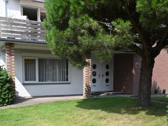 0 appartement sterntjeslaan 6 cadzand voortuin en tuinterras