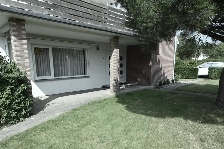 0 appartement sterntjeslaan 6 cadzand voortuin en tuinterras groen