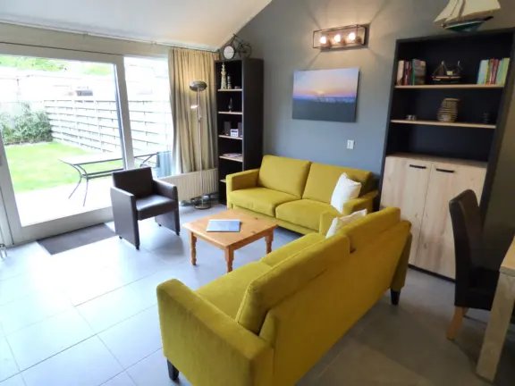 Vakantiehuisje cadzand sunset vuurdoornstraat 6 woonkamer