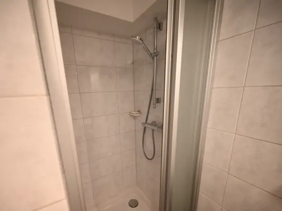 Vakantiehuisje cadzand sunset vuurdoornstraat 6 douche cabine