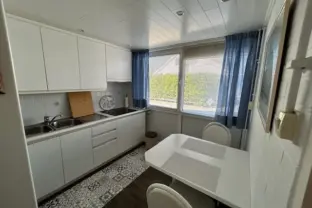 Vakantiehuis sincfal 36 keukentafel en stoel