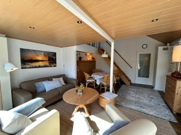 Vakantiehuis sincfal 36 zithoek en eethoek