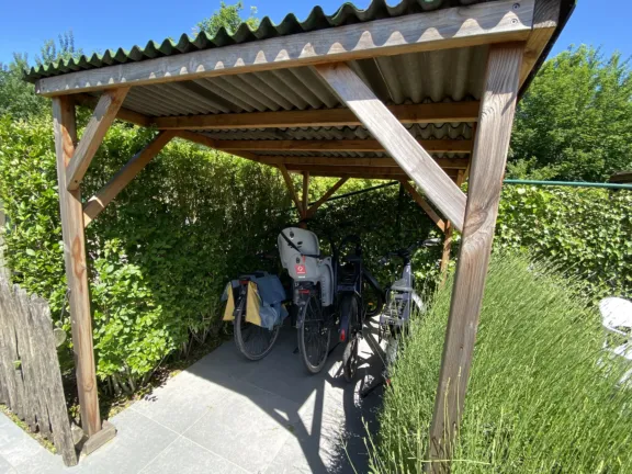 Villa mer spaanse galeien 111 fietsenberging