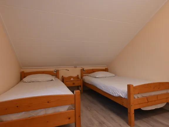 Vakantiehuis spaanse galeien 79 cadzand slaapkamer boven