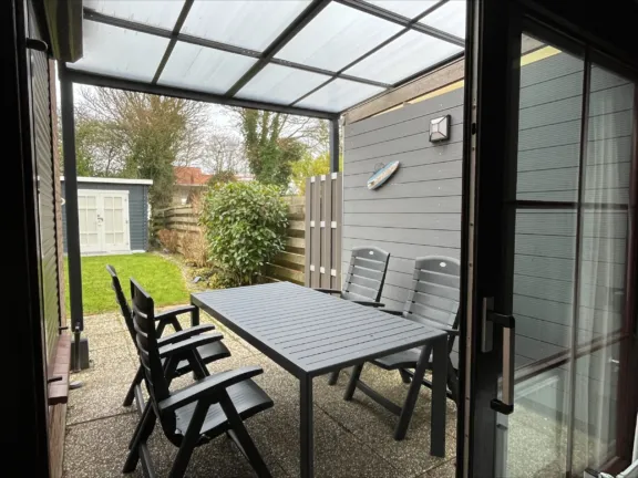 Vakantiehuis spaanse galeien 79 cadzand tuinterras overkapping binnen