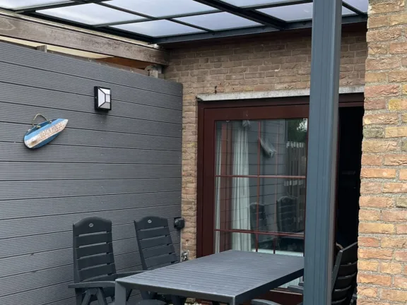 Vakantiehuis spaanse galeien 79 cadzand tuinterras overkapping recht