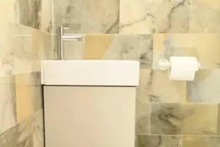 Vakantiehuis spaanse galeien cadzand separaat toilet wastafel