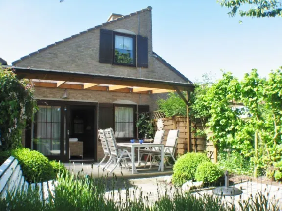 Vakantiehuisje spaanse galeien 23 cadzand tuin