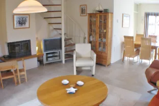 Spaanse galeien 24 vakantiehuis cadzand woonkamer trap