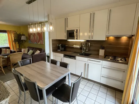 Ferienhaus spaanse galeien 30 retranchement kuche