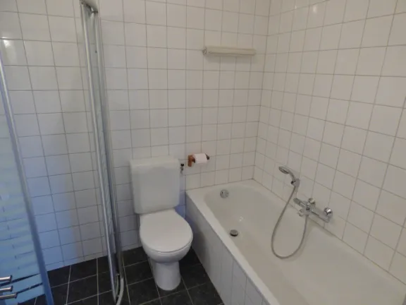 Spaanse galeien 66 vakantiehuisje cadzand badkamer