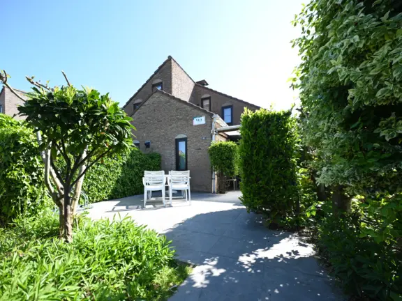 Spaanse galeien 66 vakantiehuisje cadzand terras voortuin