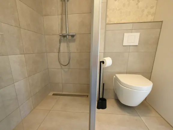 Spaanse galeien 68 cadzand bad badkamer toilet