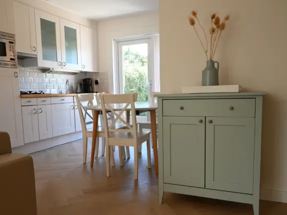 Spaanse galeien 68 cadzand bad eetkamer