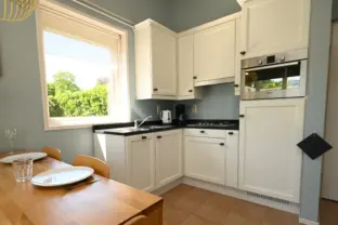 Vrijstaand vakantiehuis grote christoffelstraat 34 cadzand terra nova keuken