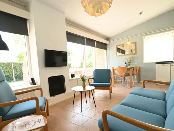 Vrijstaand vakantiehuis grote christoffelstraat 34 cadzand terra nova woonkamer tuinterras