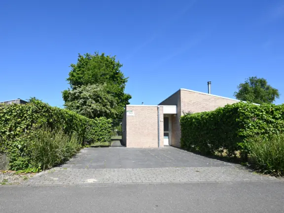 Vrijstaand vakantiehuis grote christoffelstraat 34 cadzand terra nova parkeren