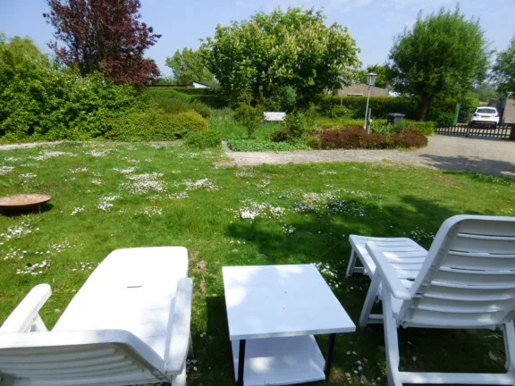 Bungalow hayard kaapvaartstraat 35 cadzand tuin