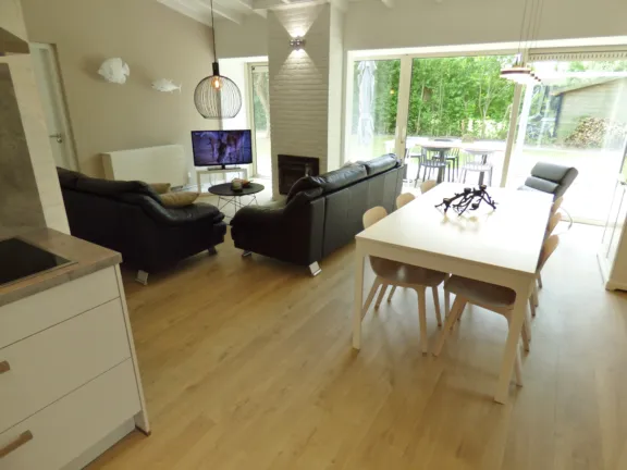 Bungalow hayard kaapvaartstraat 35 cadzand woonkamer totaal