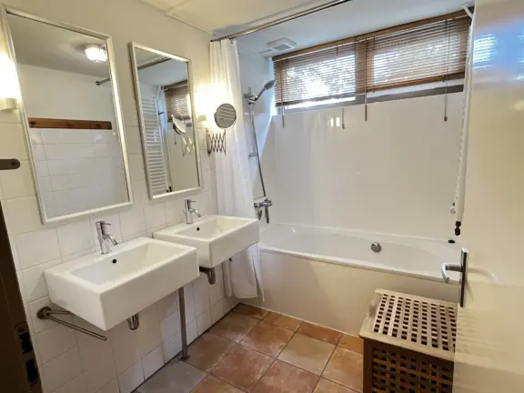 Vakantiehuis Matabiche kaapvaartstraat 7 cadzand badkamer bad