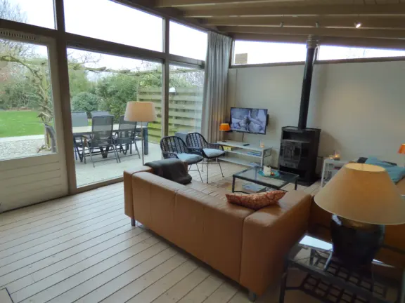 Vakantiehuis Matabiche kaapvaartstraat 7 cadzand woonkamer bank