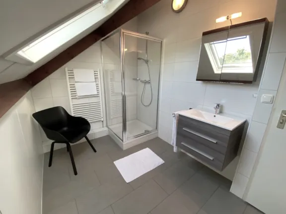 Villa mer pese schorre 28 cadzand badkamer boven douche cabine