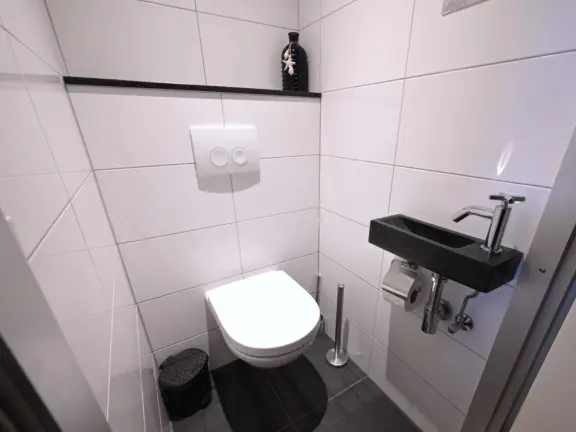 Vakantiehuis wijk de brabander 185 cadzand toilet