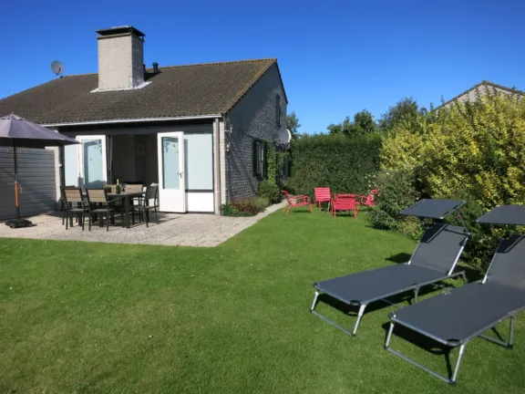 Vakantiehuisje cadzand beach wijk de brabander 24 tuin