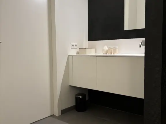 Appartement badhuis 2 E008 cadzand wastafel