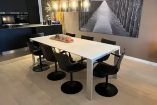 Badhuis cadzand appartement 2 F105 eettafel