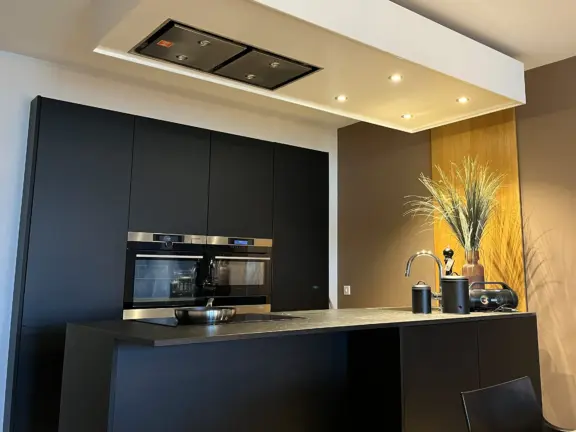 Badhuis cadzand appartement 2 F105 keuken kookeiland