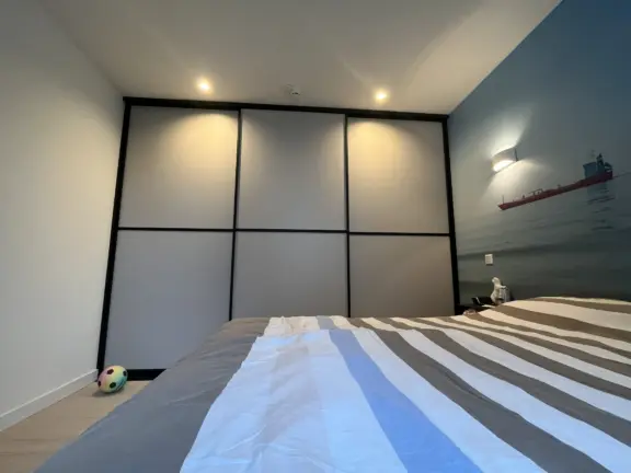 Badhuis cadzand appartement 2 F105 slaapkamer 2 kast