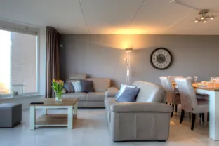 Appartement met zeezicht boulevard wielingen 76 06 cadzand woonkamer