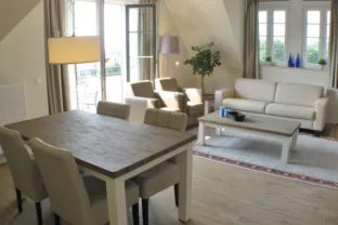 Duinhof appartement cadzand stijn albregtsstraat 6 13 eettafel