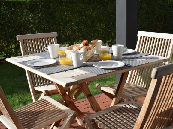 Appartement cadzand duinhof 3 9 1 ontbijttafel