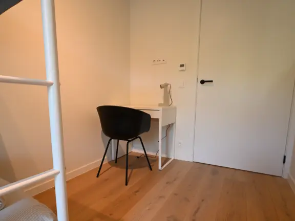 Vakantie appartement boulevard de wielingen 15 001 cadzand kinderkamer computerwerkplek