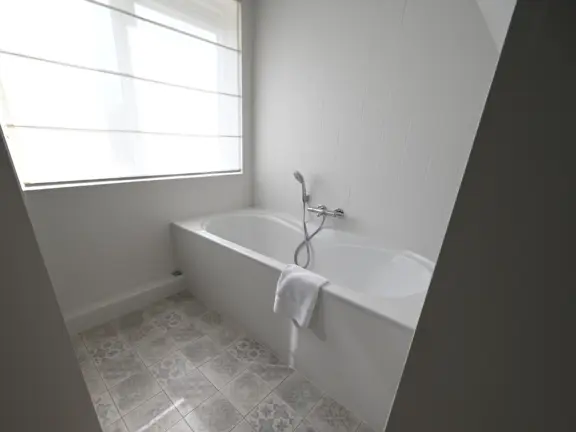Vakantiehuis ziltwater cadzand hennequinlaan 15 badkamer bad