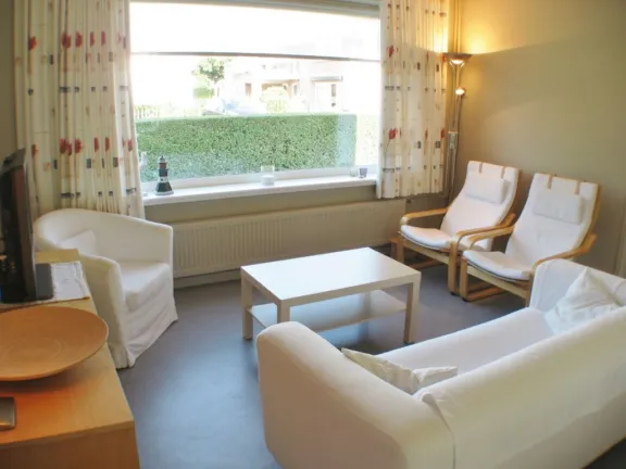 Windhorst hennequinlaan 17 cadzand bad woonkamer zithoek