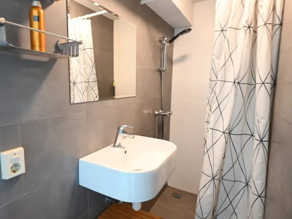 Vakantiehuis lijsterstraat 4 cadzand badkamer