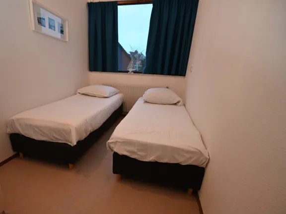 Ferienhaus merelstraat 4 cadzand bad schlafzimmer oben