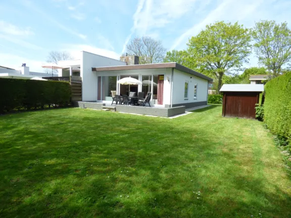 Ferienhaus nachtegalenstraat 11a cadzand rasen 2