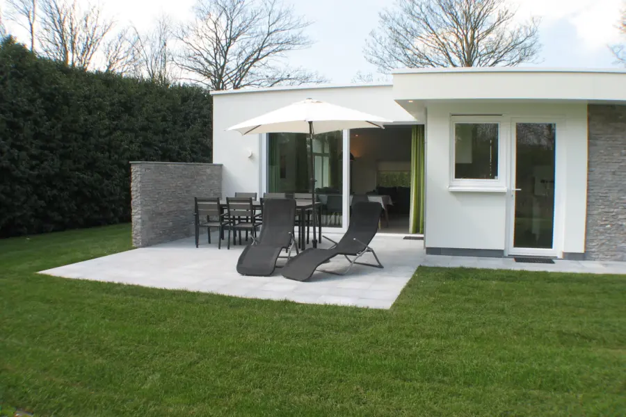 Bungalow nachtegalenstraat 5 cadzand bad tuin terras