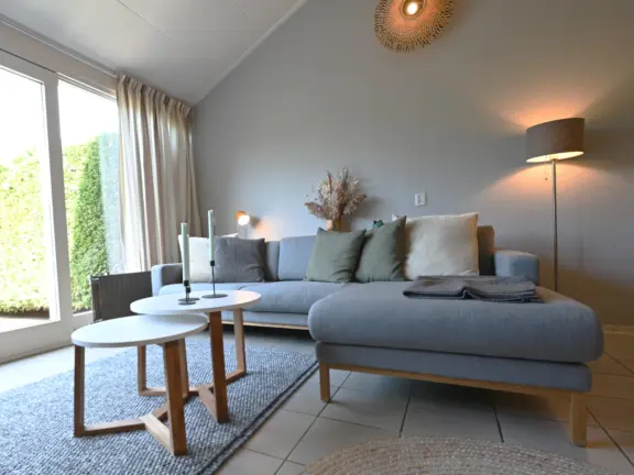 0 ferienhaus sleedoornstraat 10 cadzand wohnzimmer