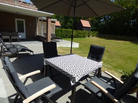 Ferienhaus margret sterntjeslaan 11 cadzand garten terrasse