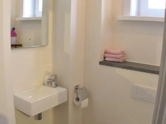 Ferienhaus margret sterntjeslaan 11 cadzand badezimmer toilette