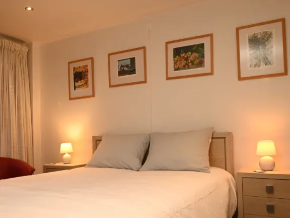 Ferienhaus margret sterntjeslaan 11 cadzand schlafzimmer 4 balkon bett close