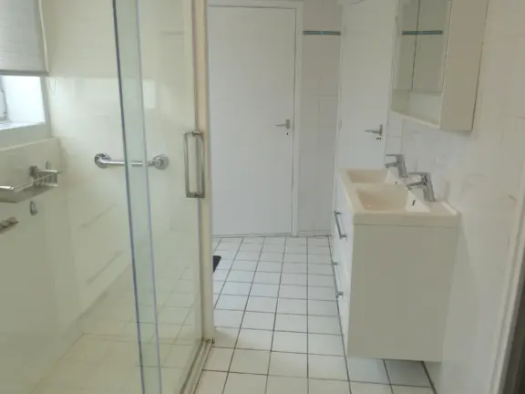 Appartement hennequinlaan 23 cadzand ariel badkamer